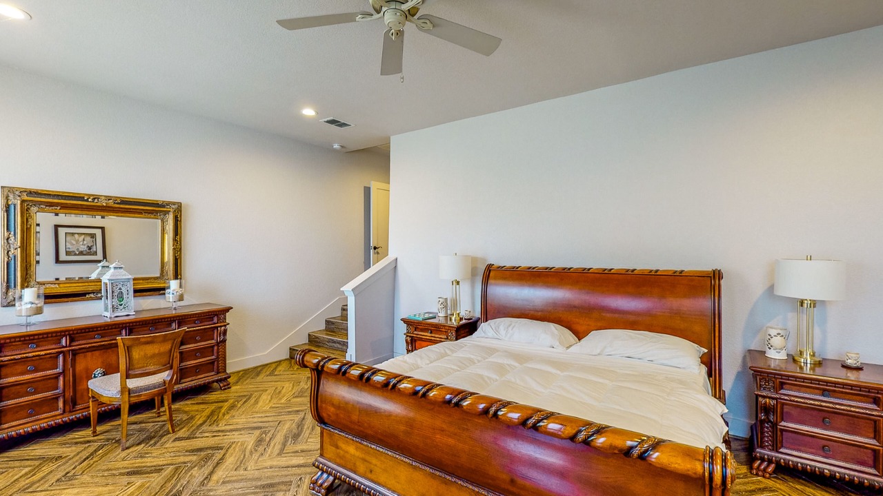 Photo of Bedroom in Lake Bridgeport