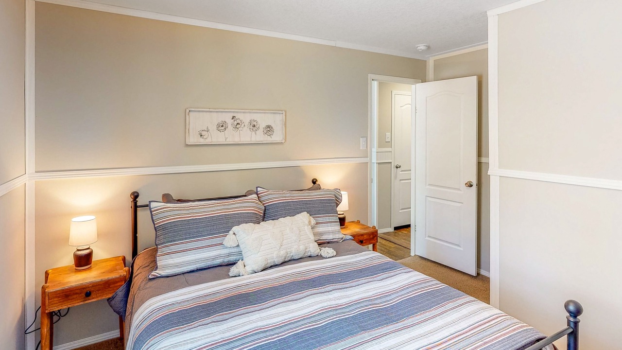 Photo of Bedroom in Jennings