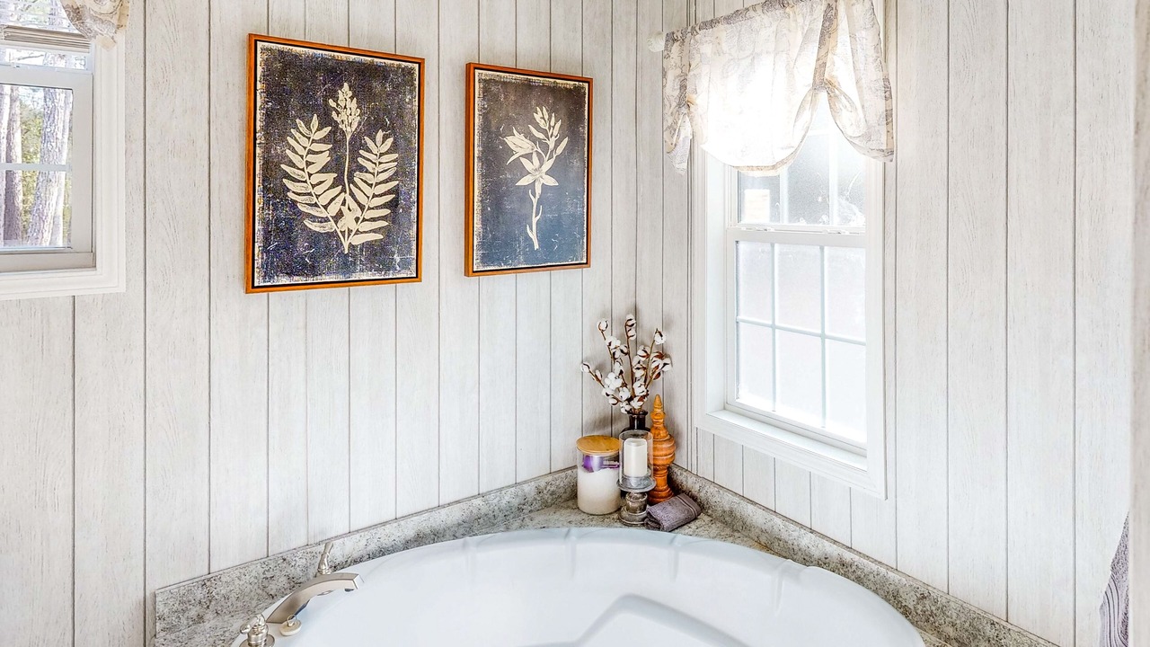 Photo of Bathroom in Jennings