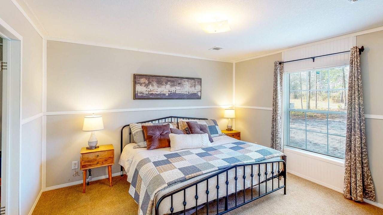 Photo of Bedroom in Jennings