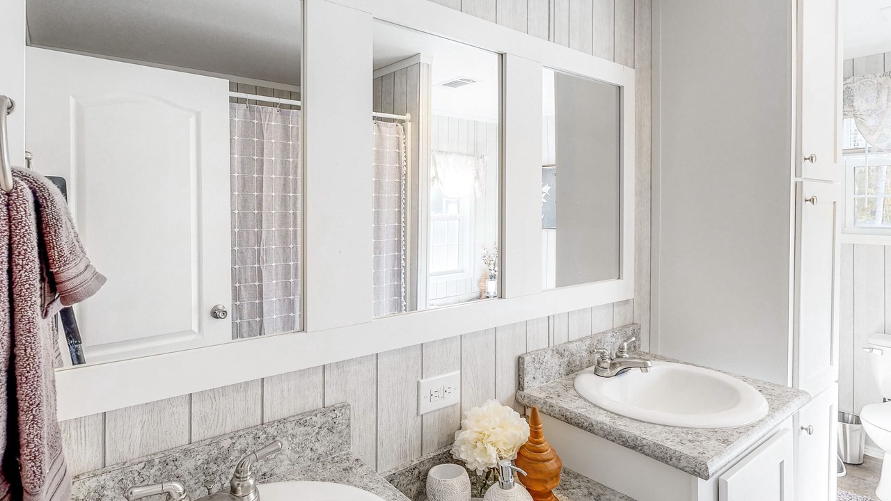 Photo of Bathroom in Jennings