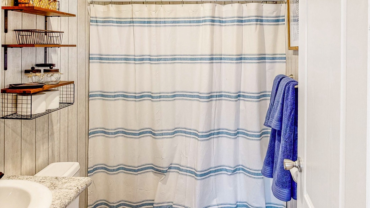 Photo of Bathroom in Jennings