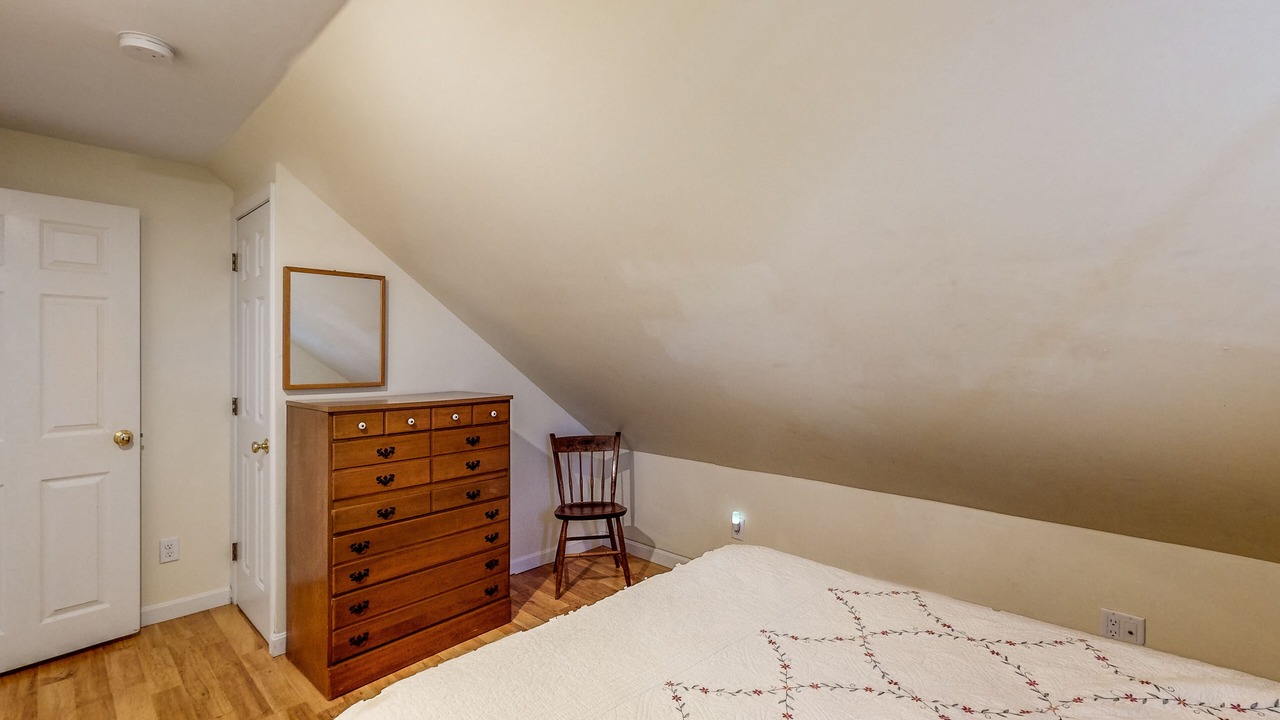 Photo of Bedroom in Onset