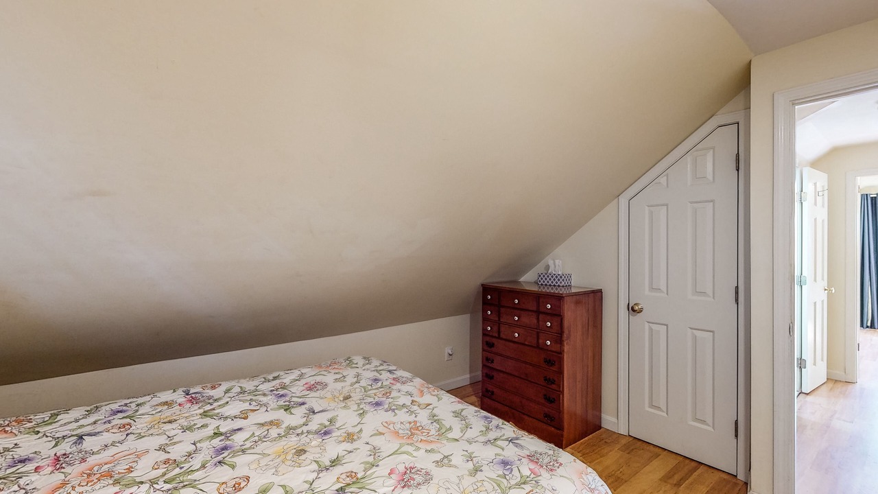 Photo of Bedroom in Onset