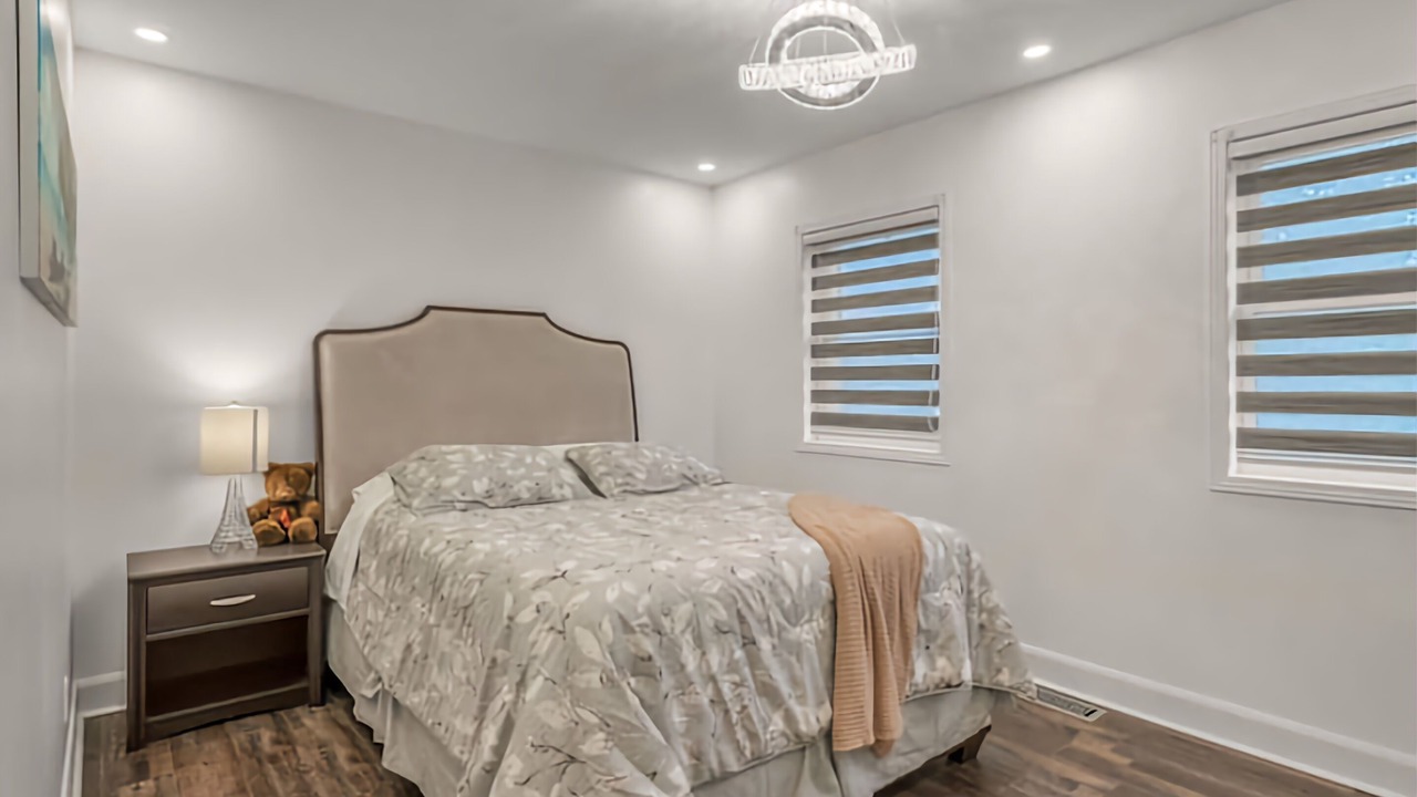 Photo of Bedroom in Essa