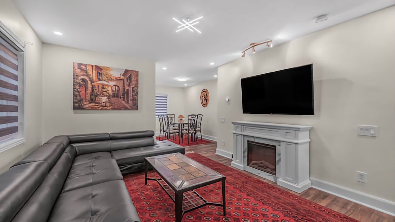 Photo of Livingroom in Essa