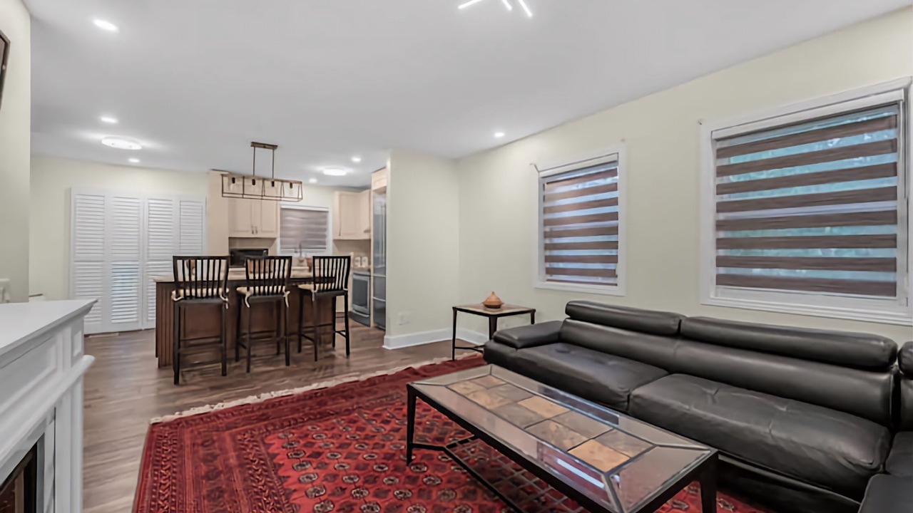 Photo of Livingroom in Essa