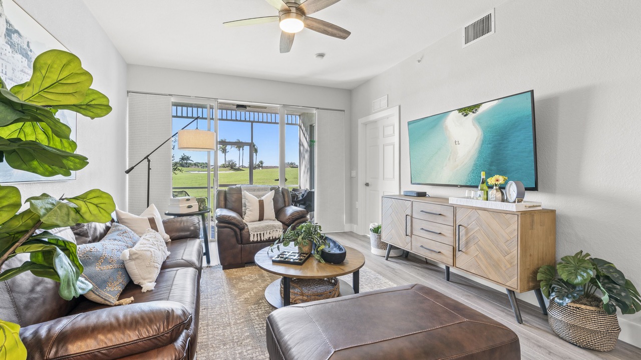 Photo of Livingroom in Naples