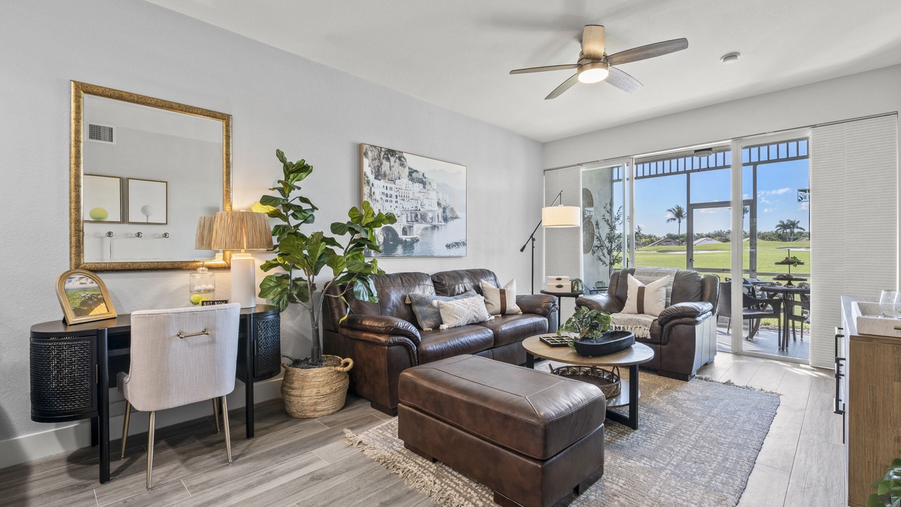 Photo of Livingroom in Naples