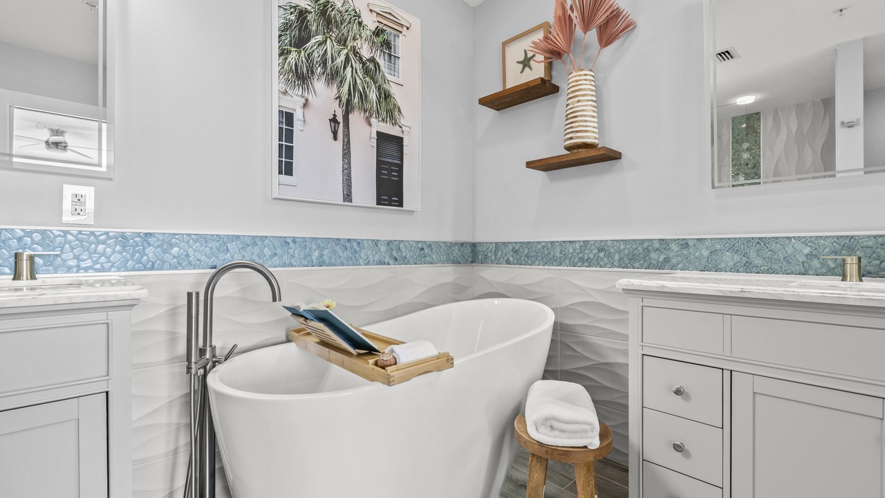 Photo of Bathroom in Naples