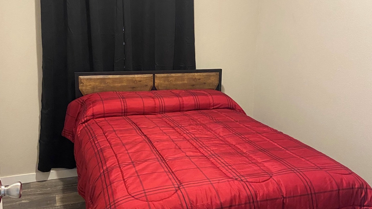 Photo of Bedroom in Junction