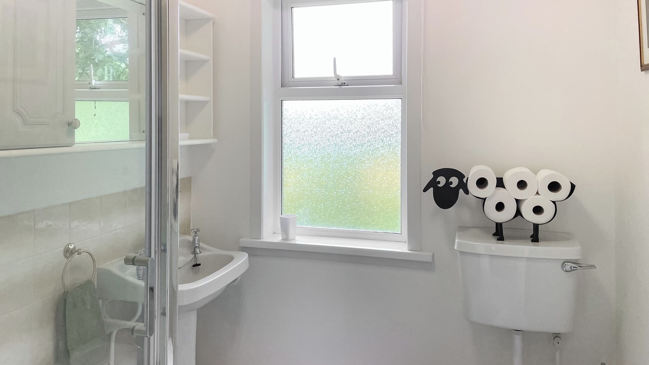 Photo of Bathroom in Alford