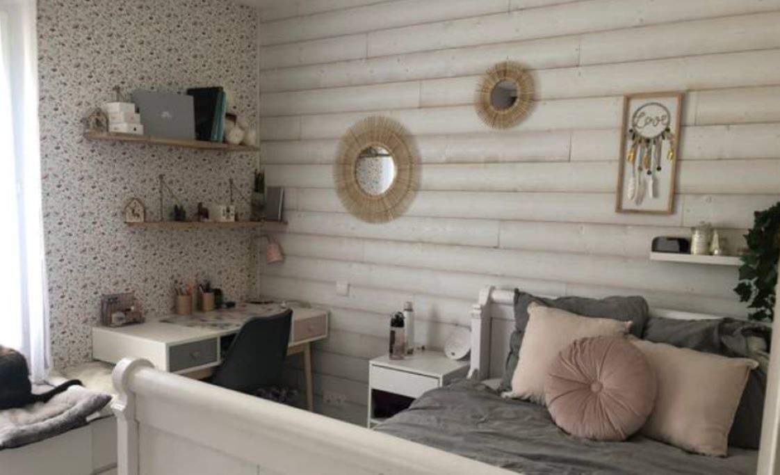 Photo of Bedroom in Saint-Reverend
