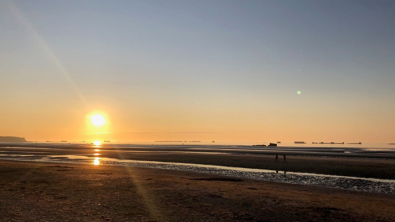 Photo of Others in Asnelles