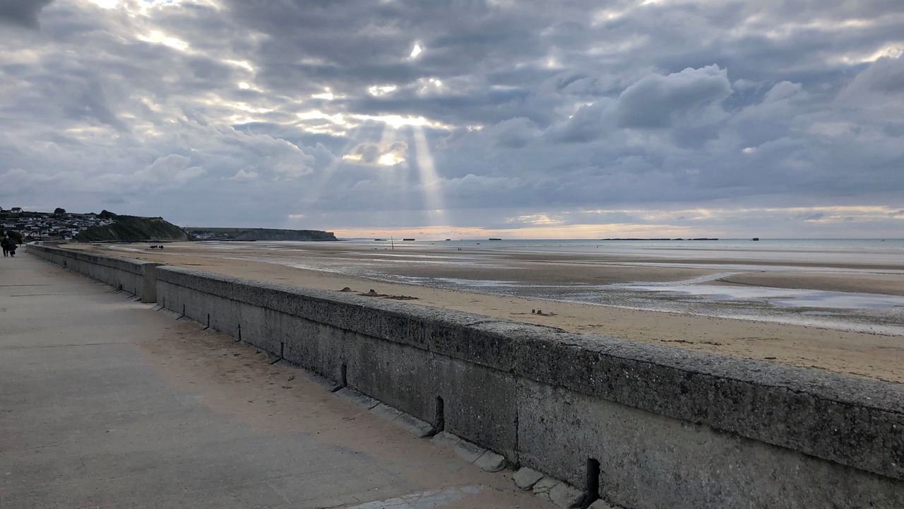 Photo of Others in Asnelles