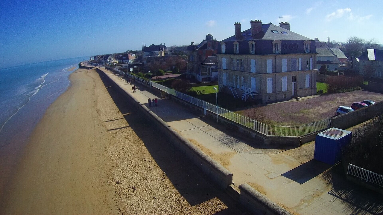 Photo of Others in Asnelles