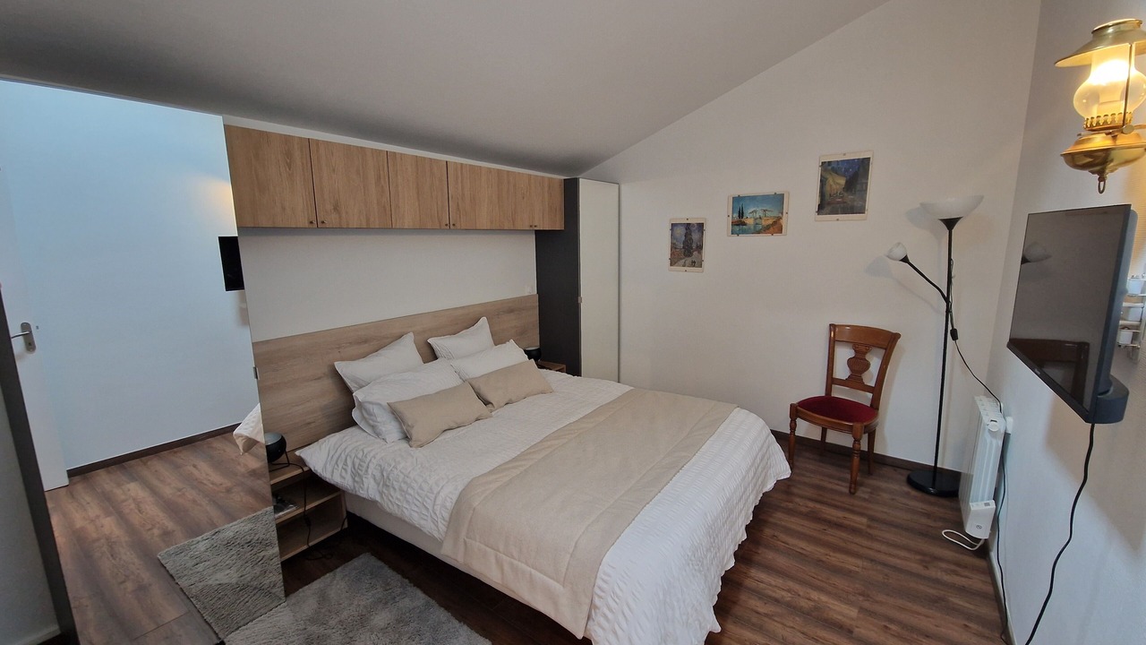 Photo of Bedroom in Chateau-Thierry