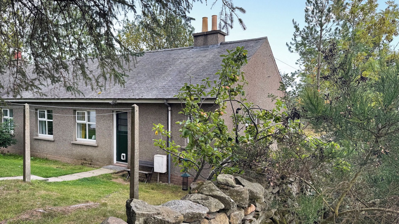 Photo of Outdoor in Alford