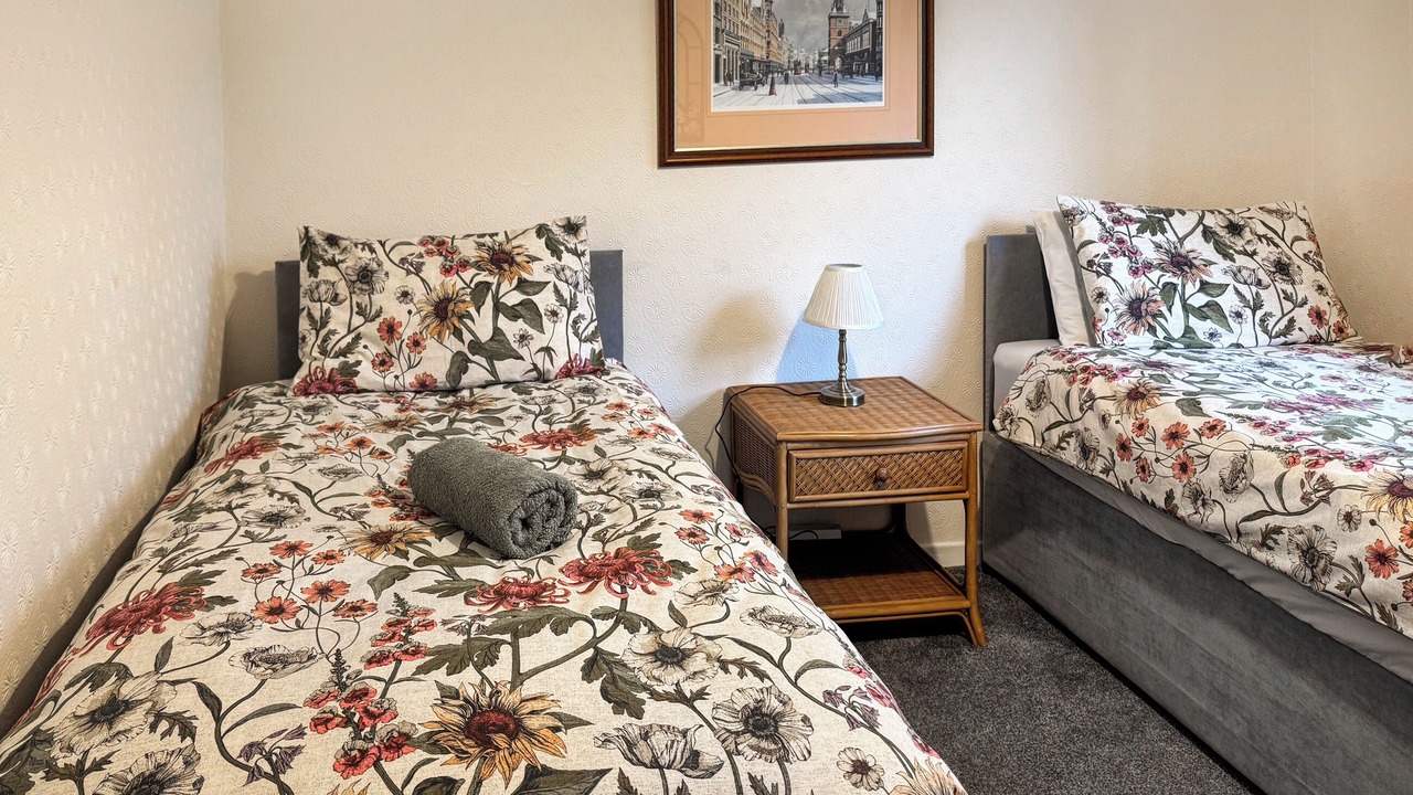 Photo of Others in Alford