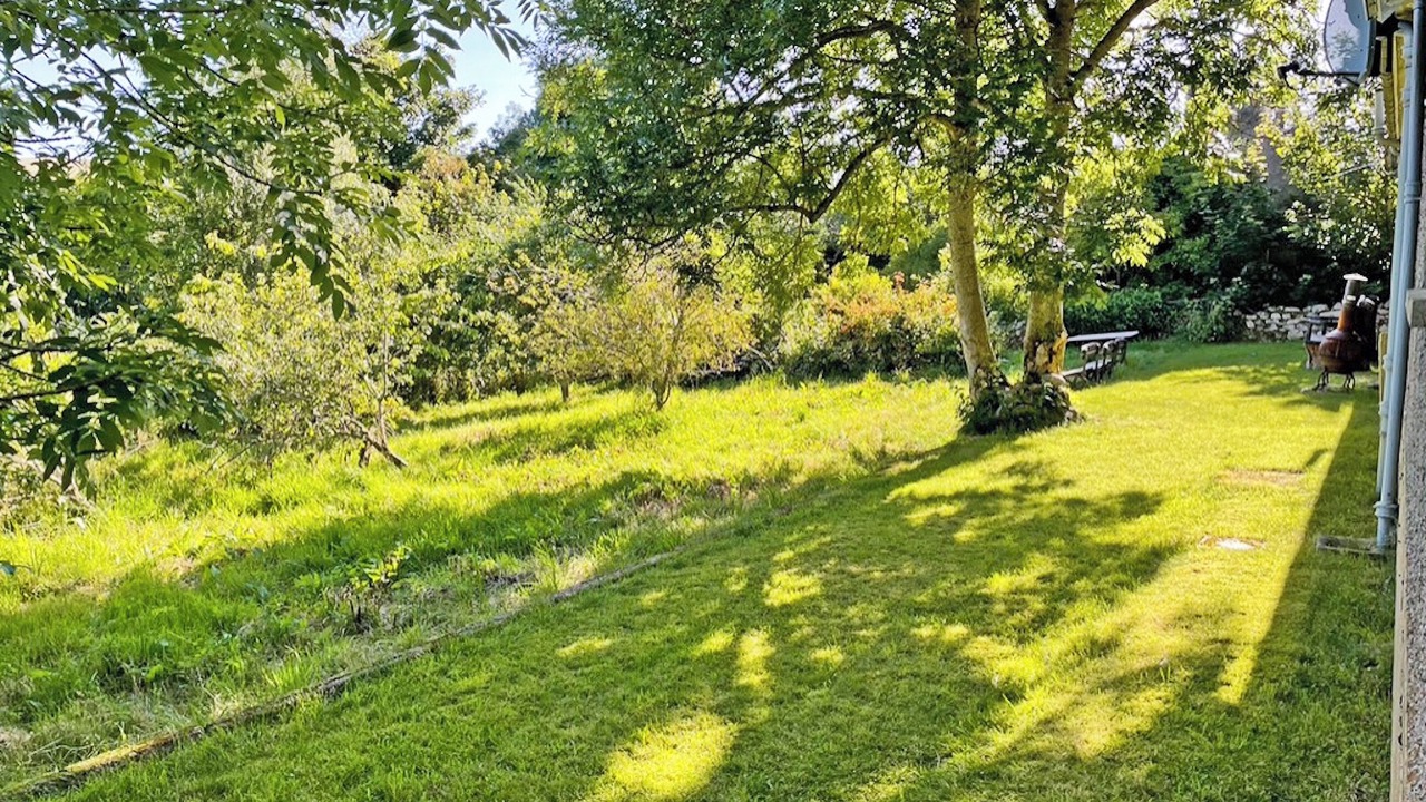 Photo of Outdoor in Alford