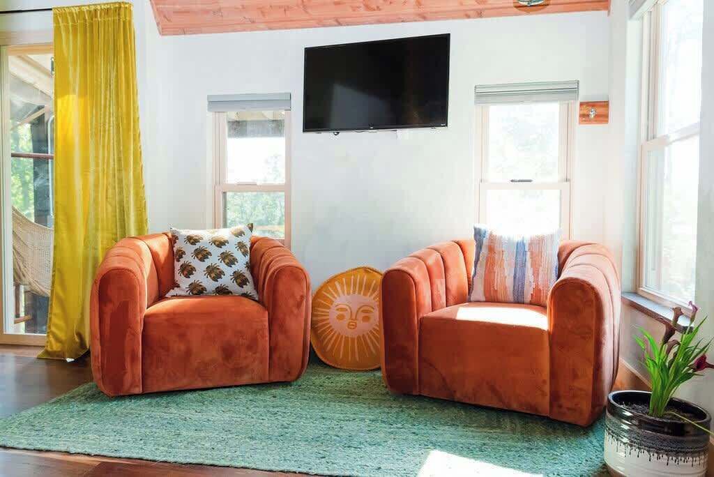 Photo of Livingroom in Lupton City