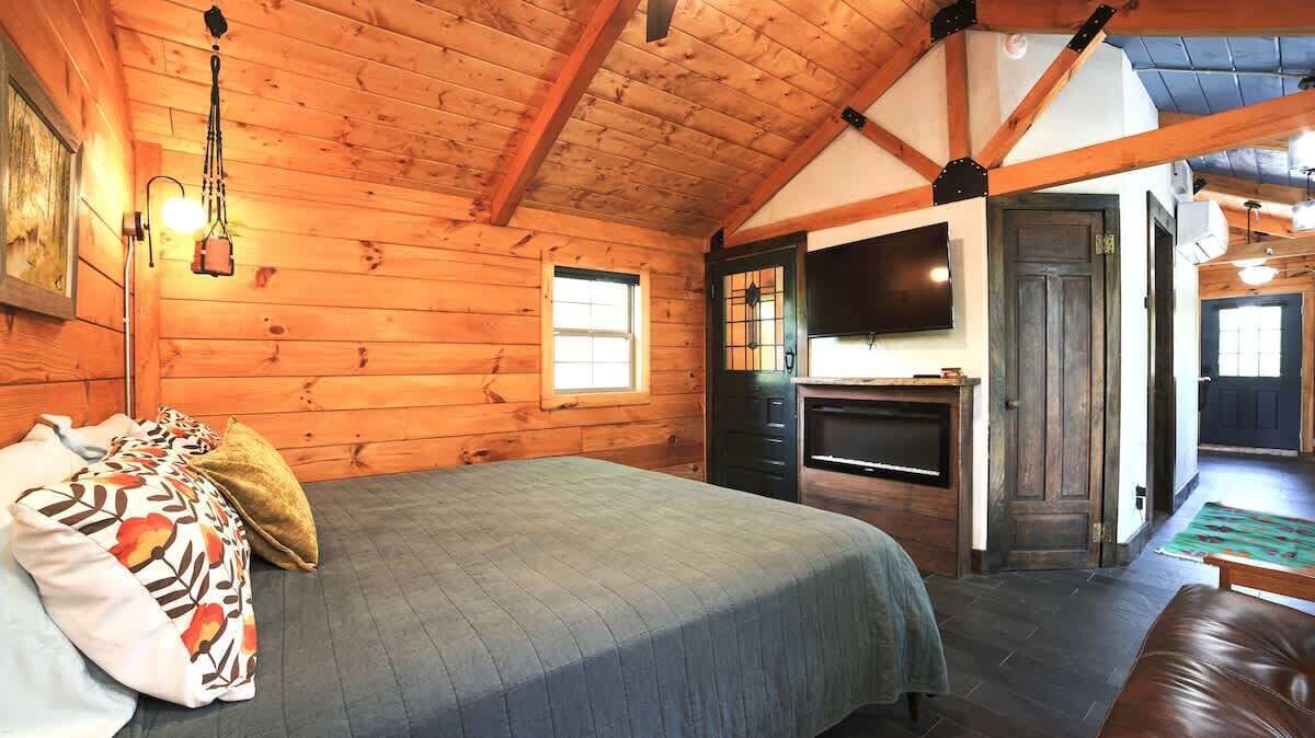 Photo of Bedroom in Lupton City