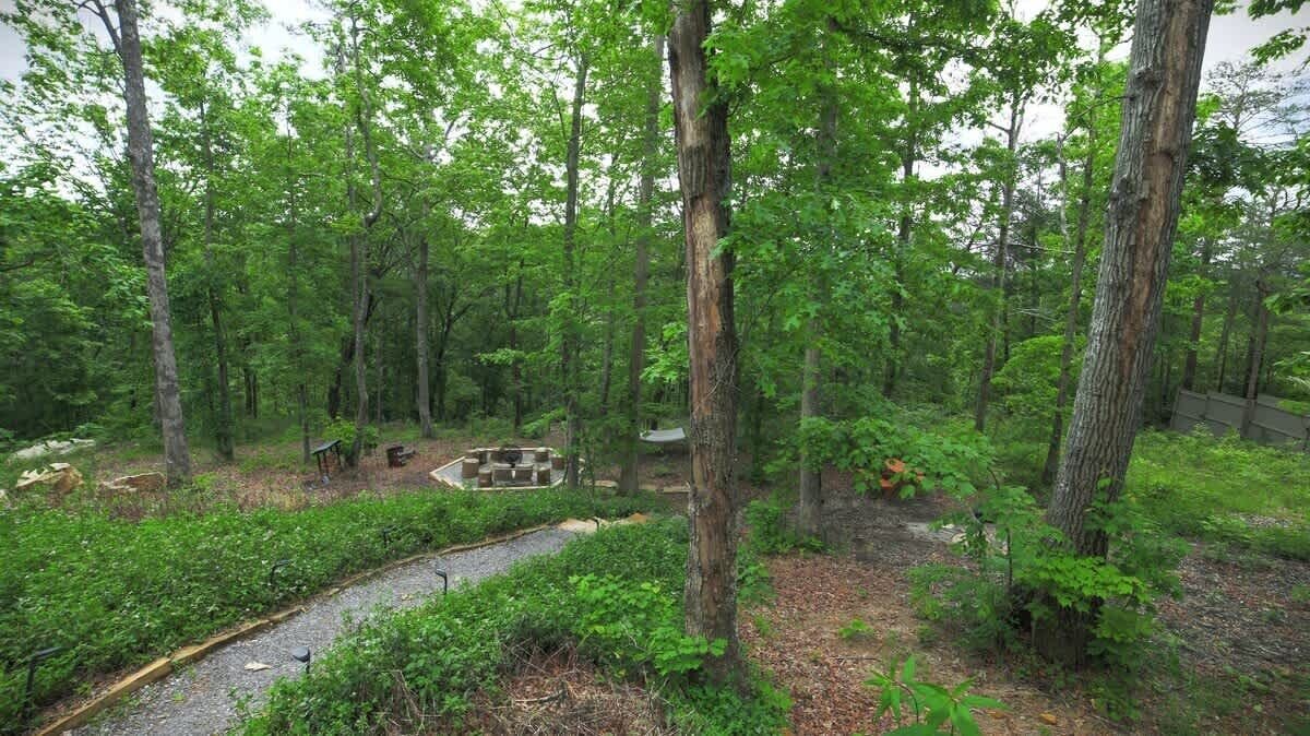 Photo of Outdoor in Lupton City