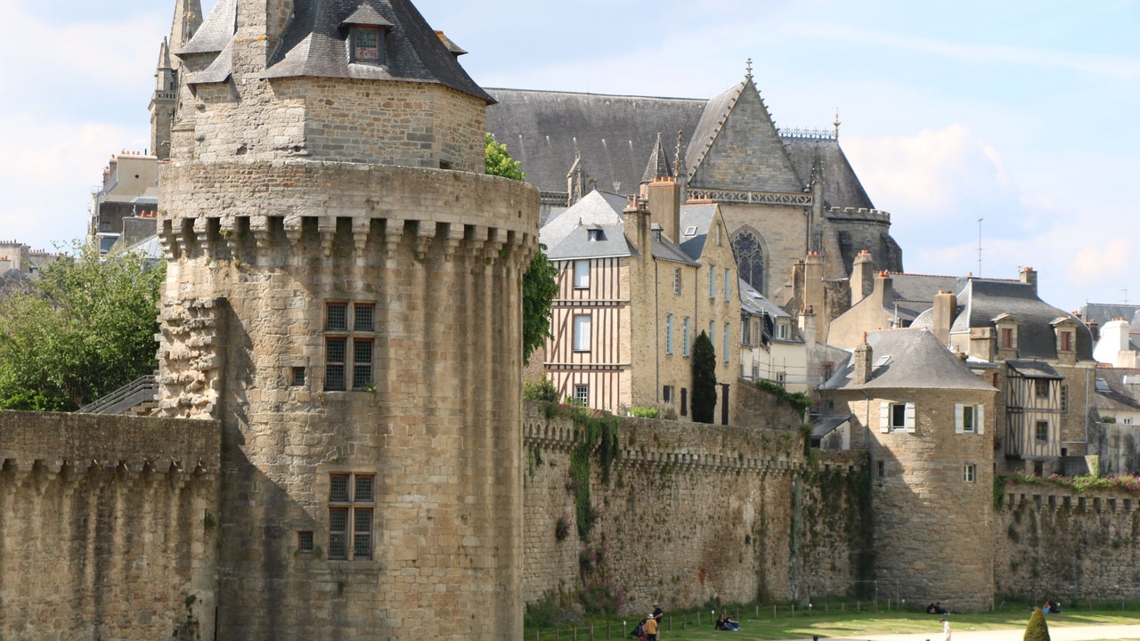 Photo of Others in Vannes