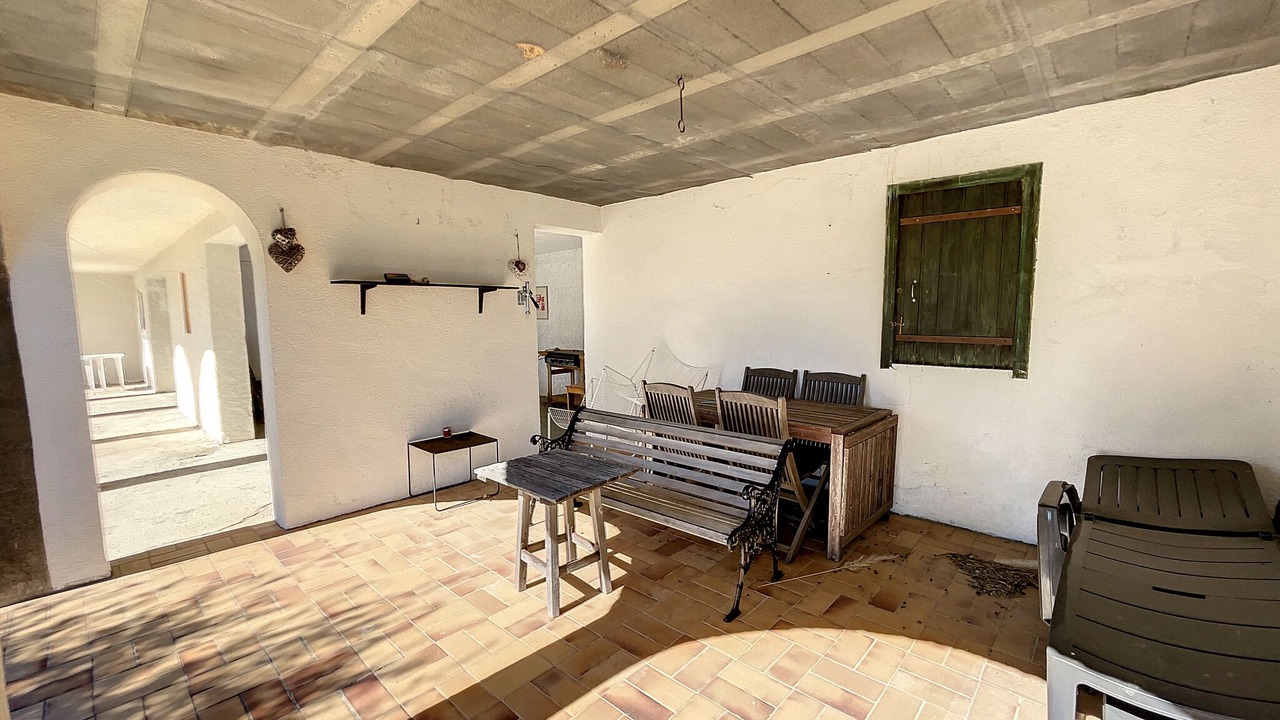 Photo of Outdoor in Oms