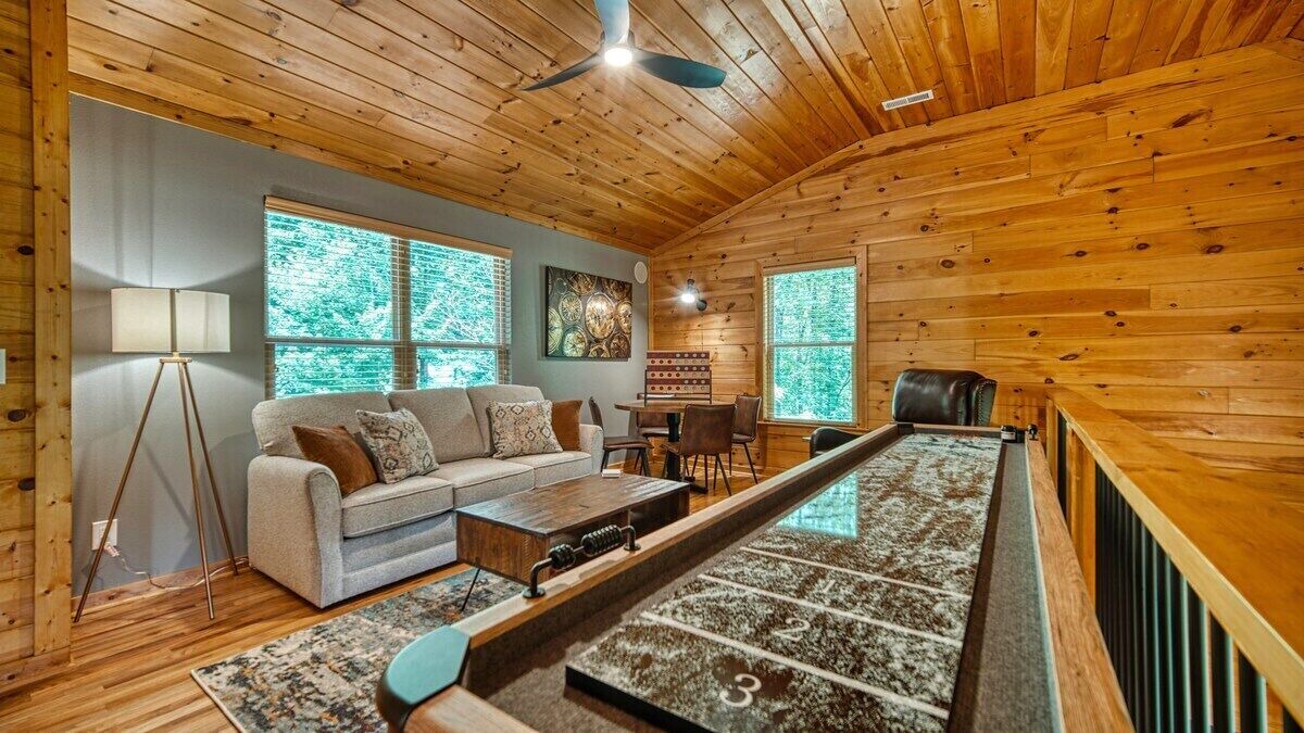 Photo of Bedroom in Young Harris