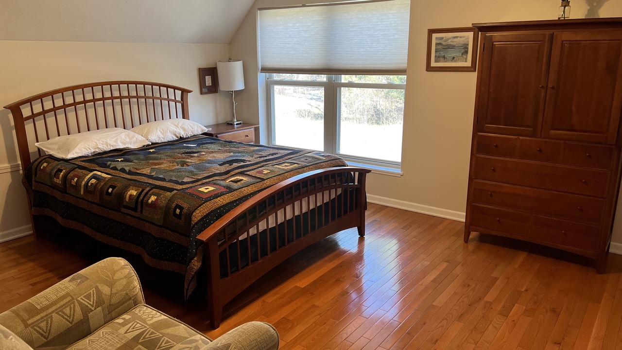 Photo of Bedroom in Glen Arbor