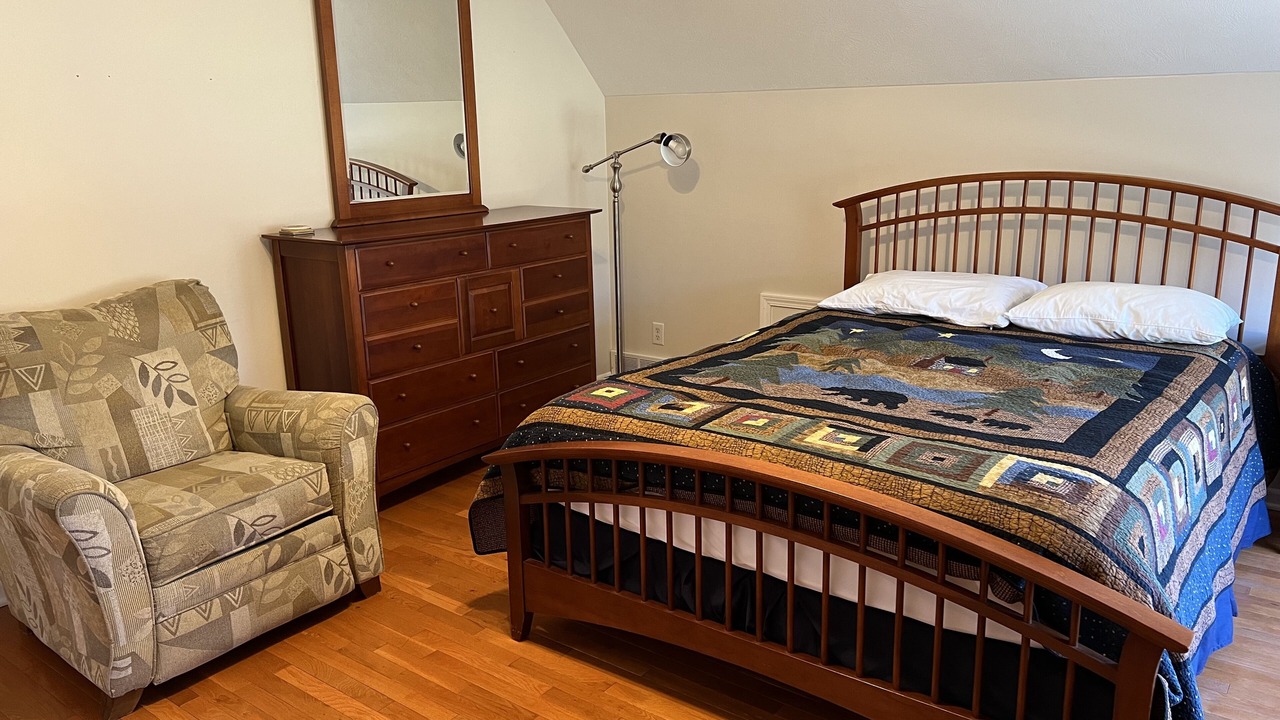Photo of Bedroom in Glen Arbor