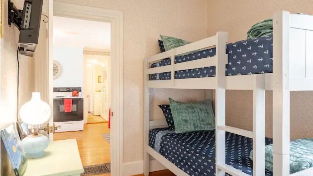 Photo of Bedroom in Waldoboro