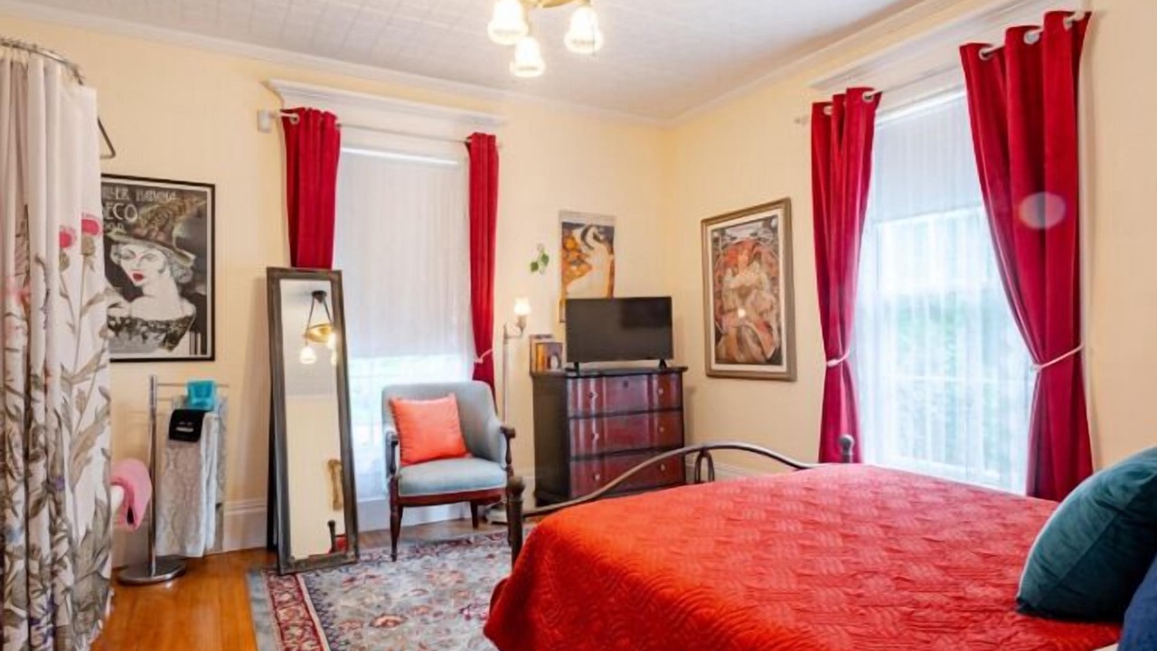 Photo of Bedroom in Waldoboro