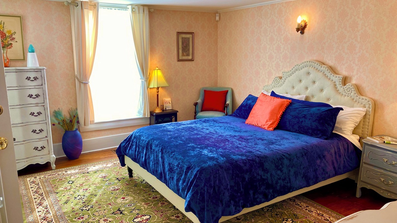 Photo of Bedroom in Waldoboro