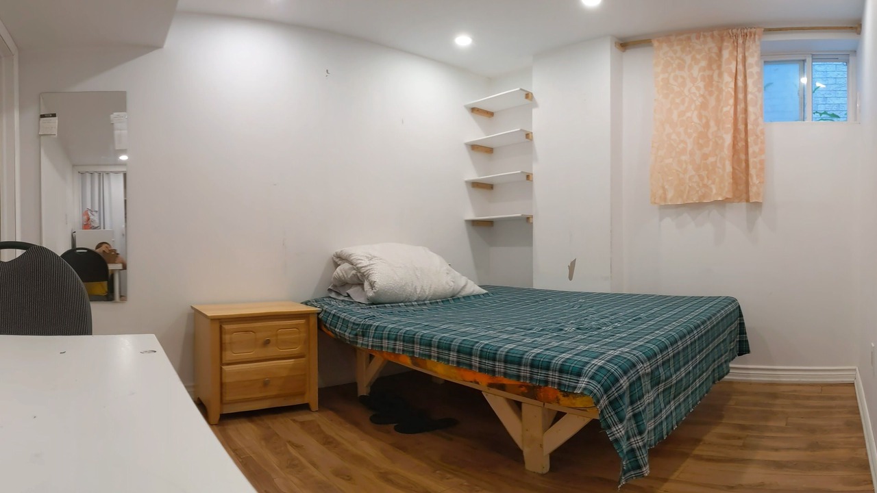 Photo of Bedroom in Richmond Hill