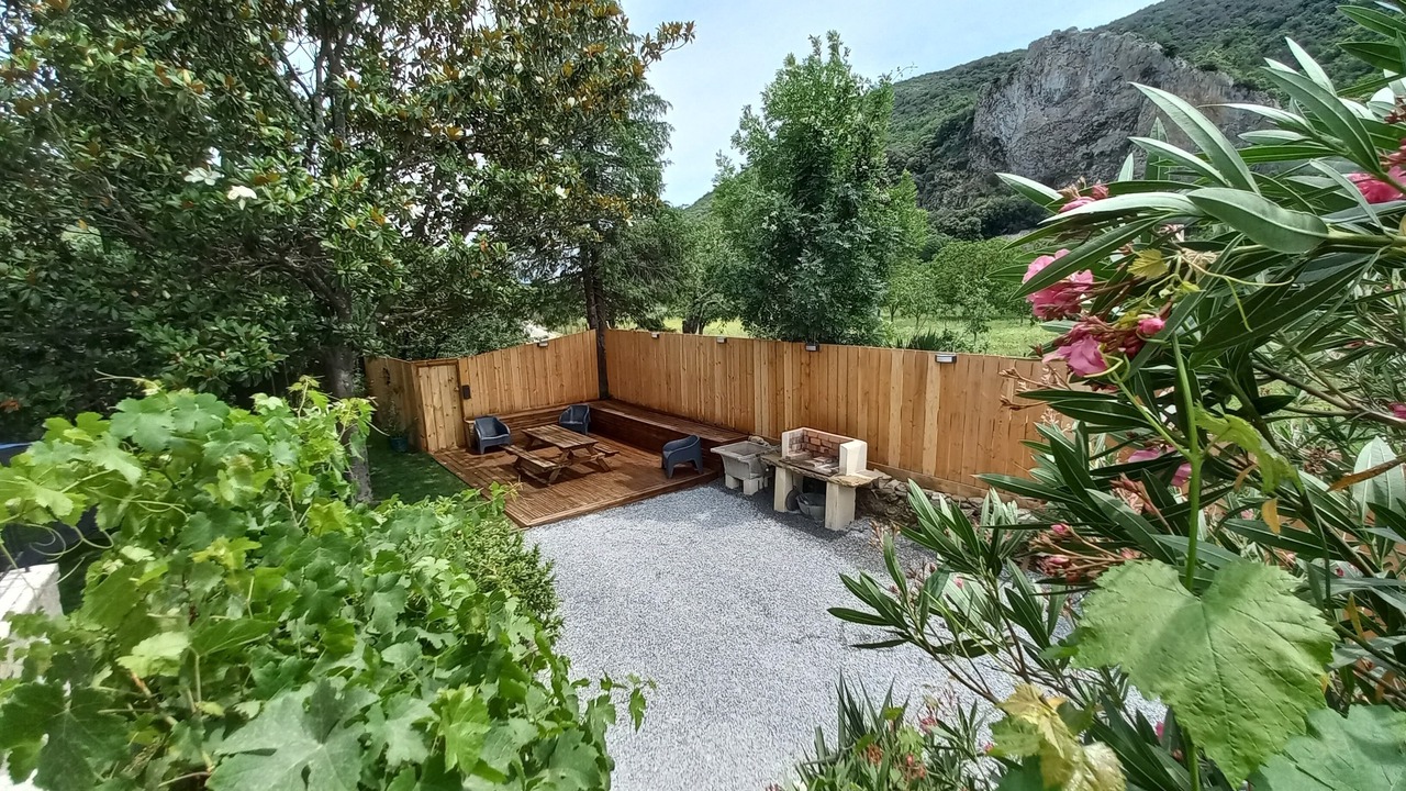 Photo of Outdoor in Riols