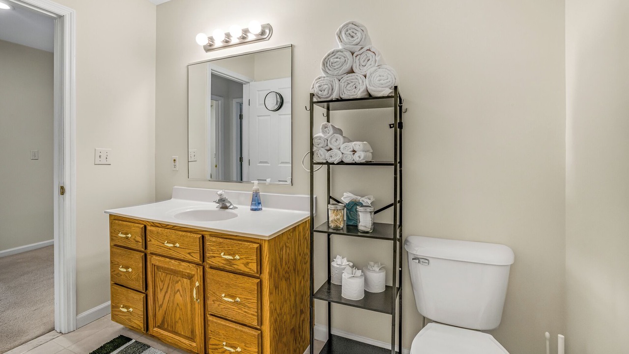 Photo of Bathroom in Newark