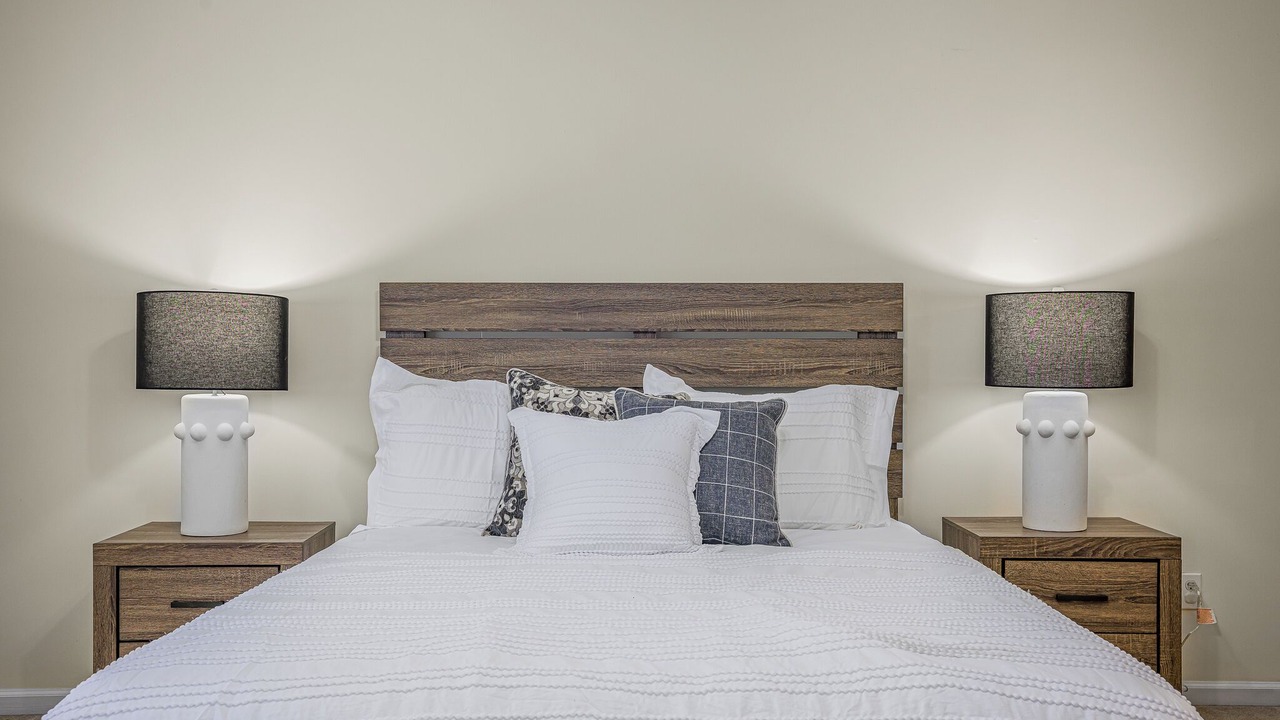 Photo of Bedroom in Newark