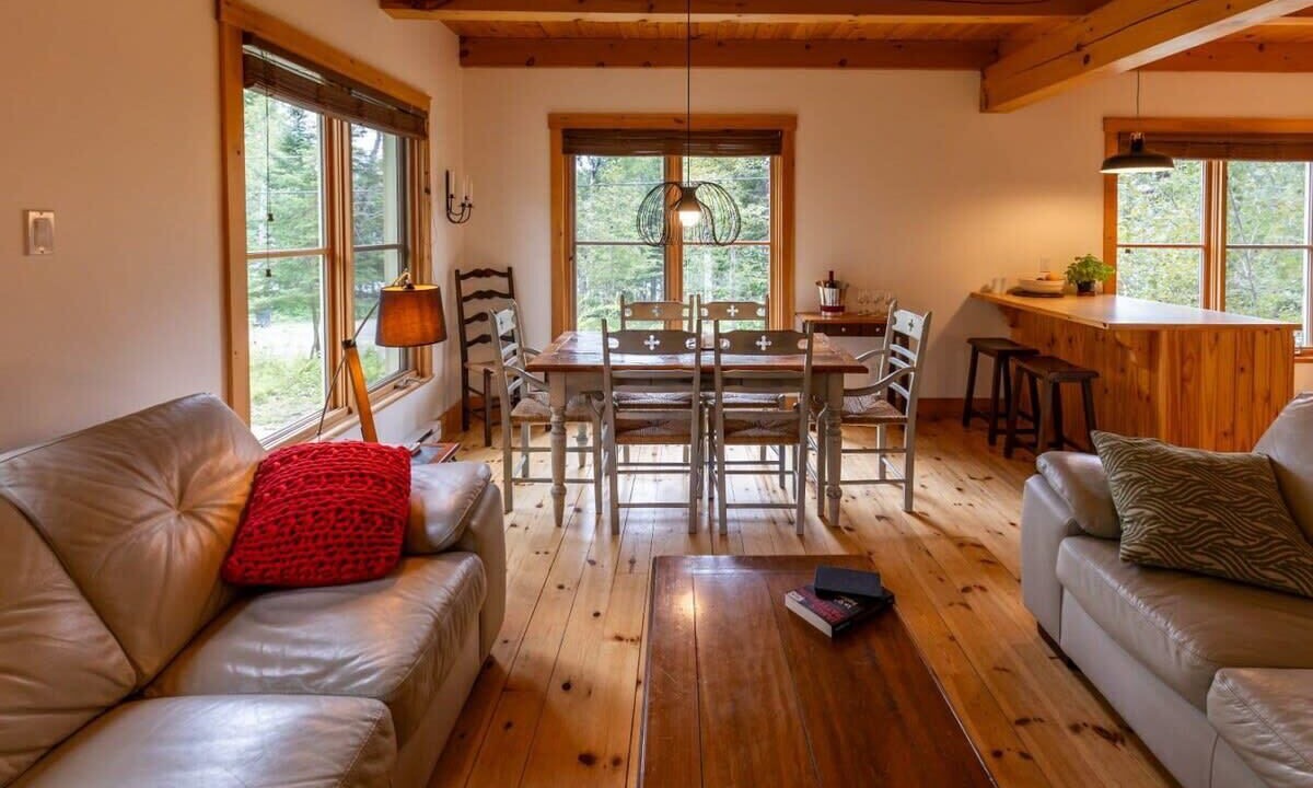 Photo of Livingroom in Pohenegamook