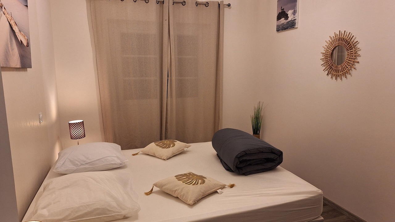 Photo of Bedroom in Montastruc