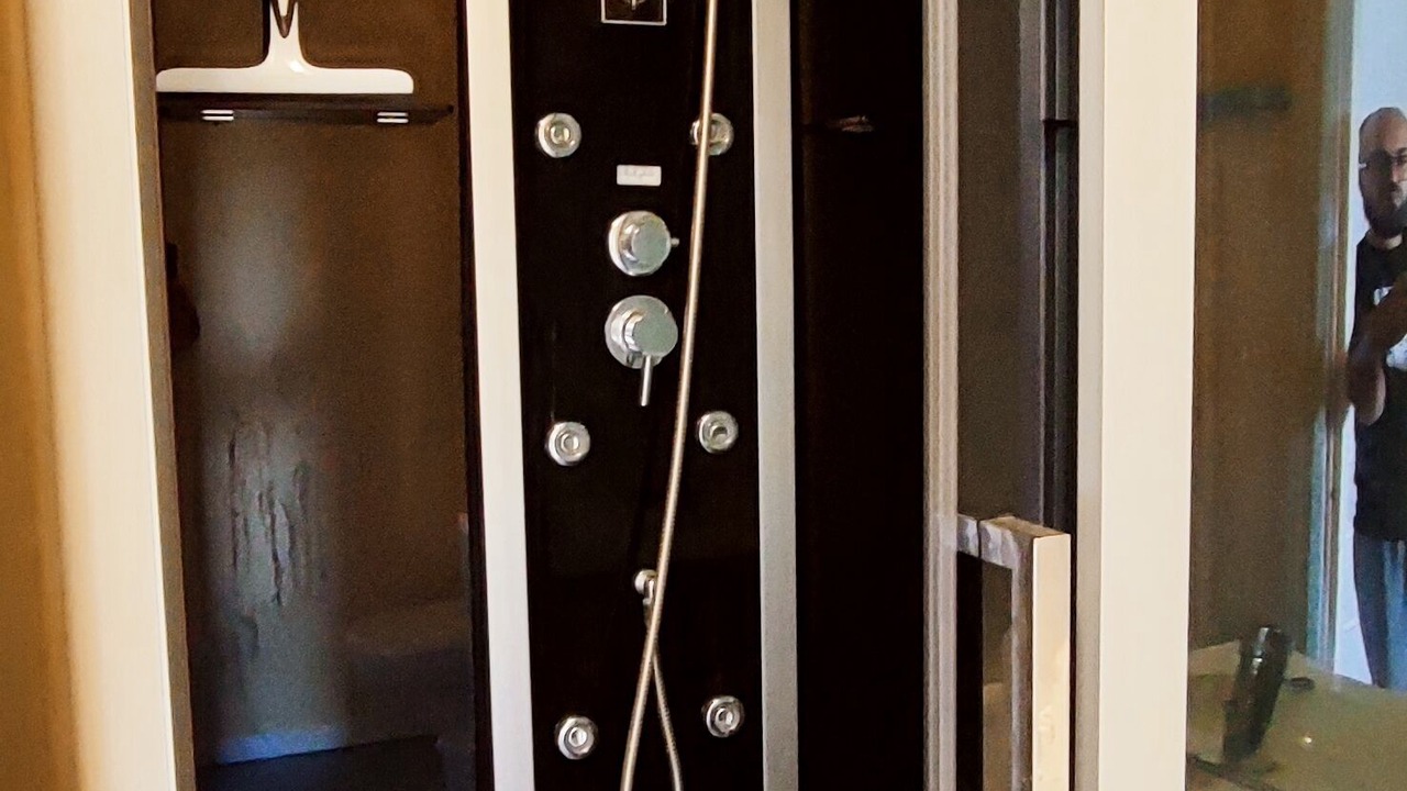 Photo of Bathroom in Thiberville