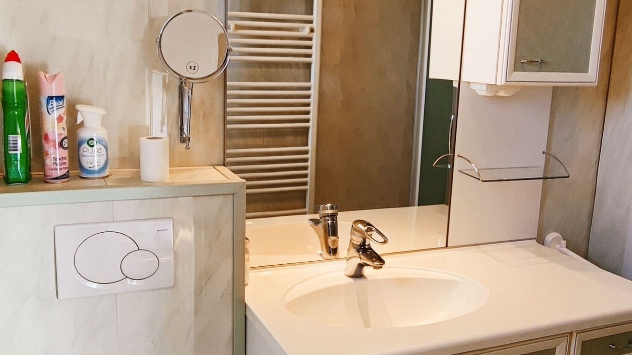 Photo of Bathroom in Thiberville