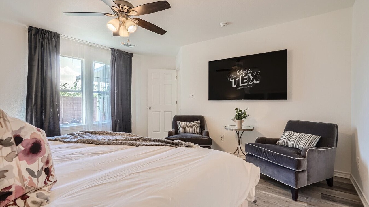 Photo of Bedroom in Pflugerville