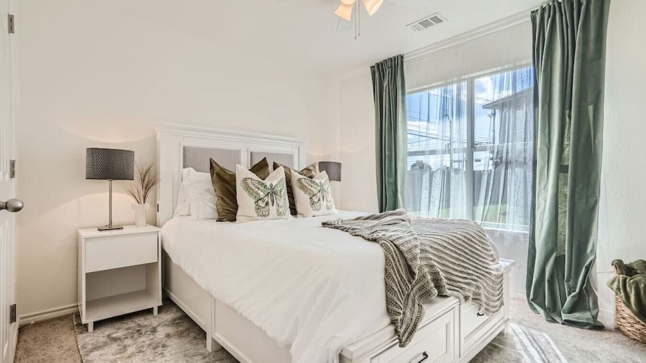 Photo of Bedroom in Pflugerville