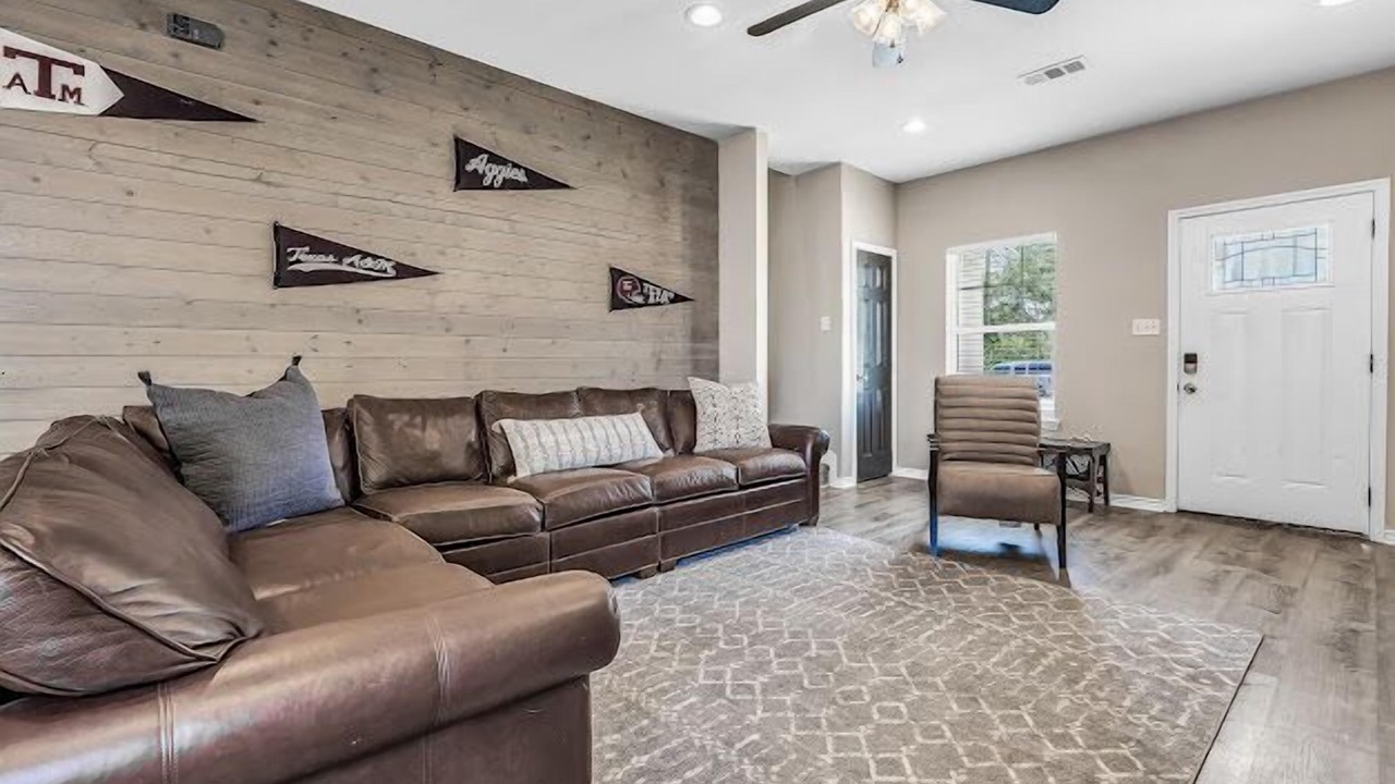 Photo of Livingroom in West Park