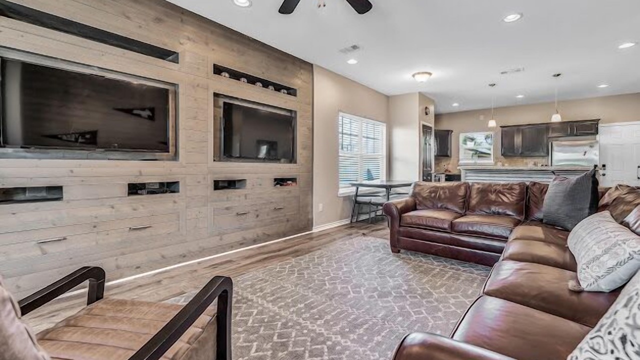Photo of Livingroom in West Park