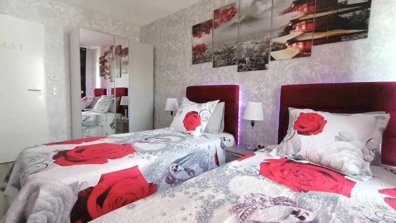 Photo of Bedroom in Trappes