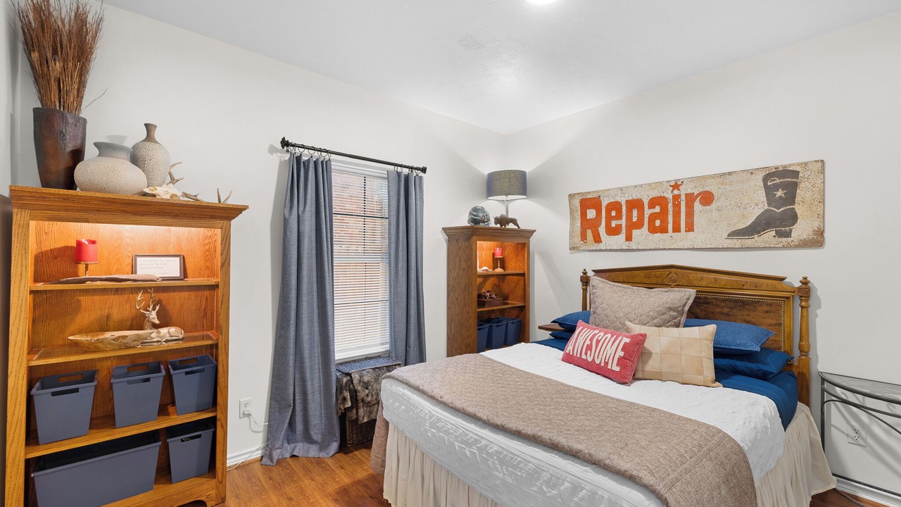Photo of Bedroom in College Station