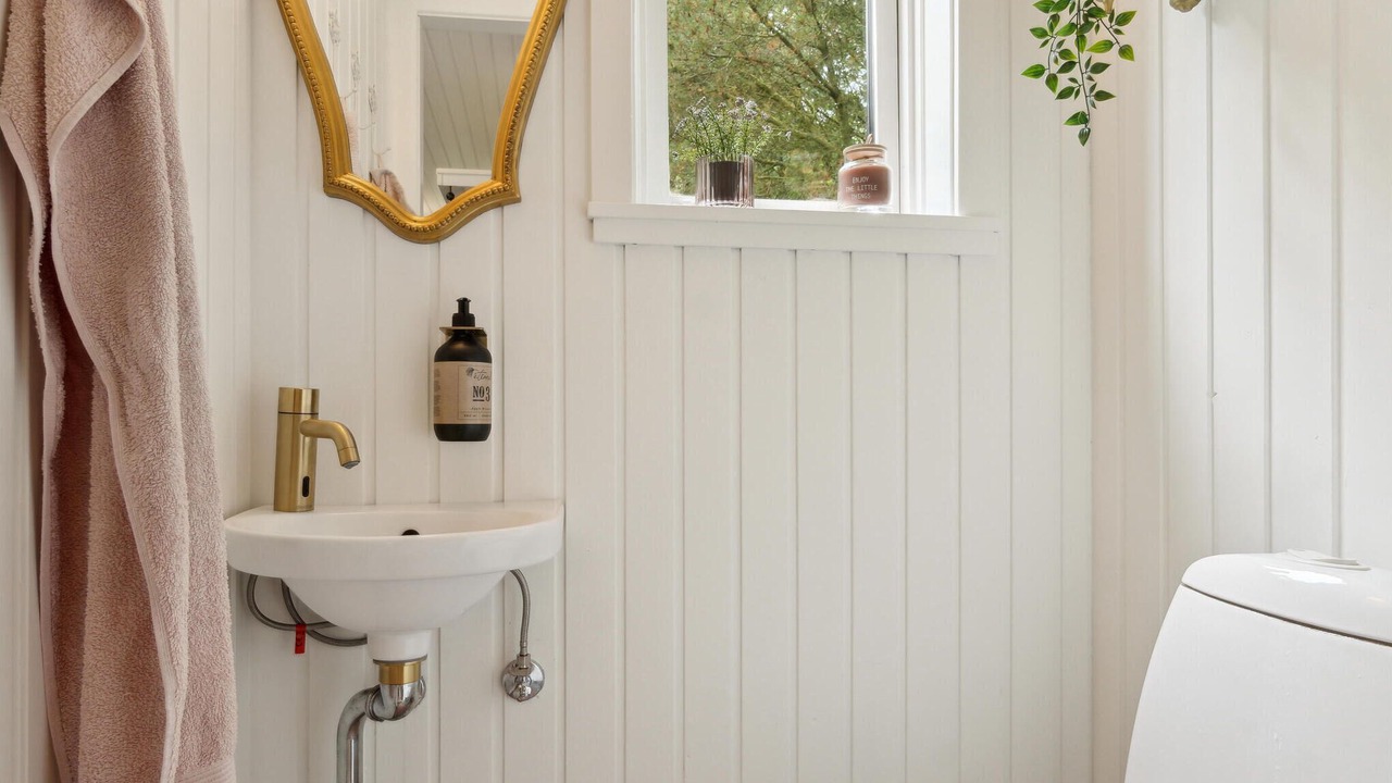 Photo of Bathroom in Helberskov Strand